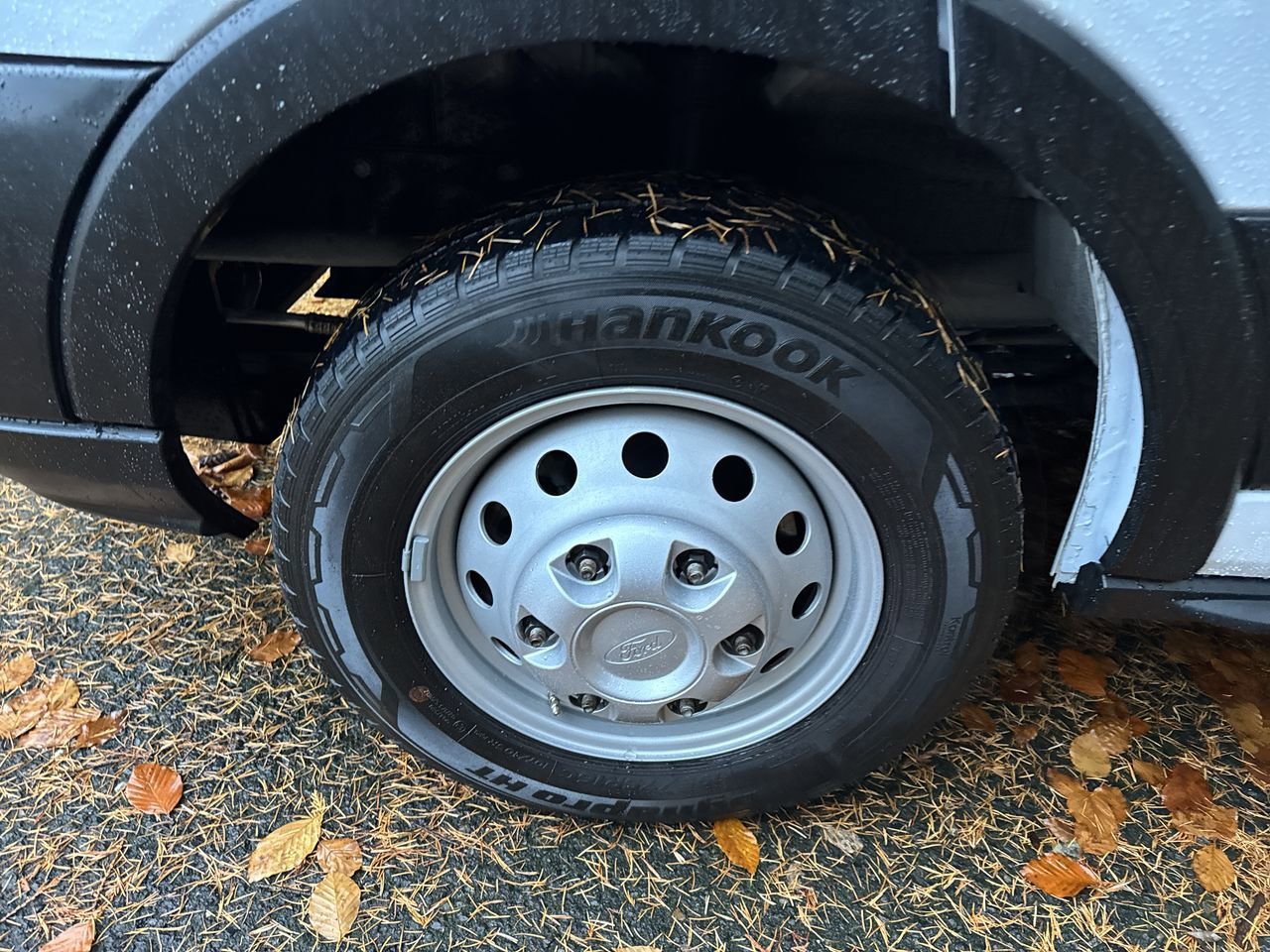 Used 2019 Ford Transit 350 XL image 9