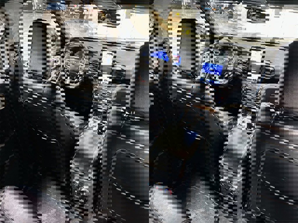 Used 2020 Ford Explorer ST w/ Premium Technology Package image 19