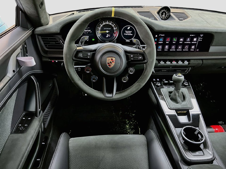 Certified 2025 Porsche 911 GT3 RS RWD image 23