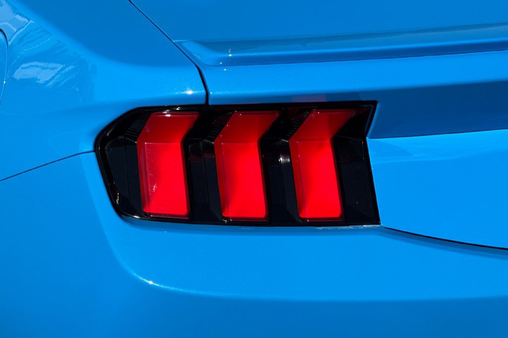 Used 2024 Ford Mustang Premium RWD image 31