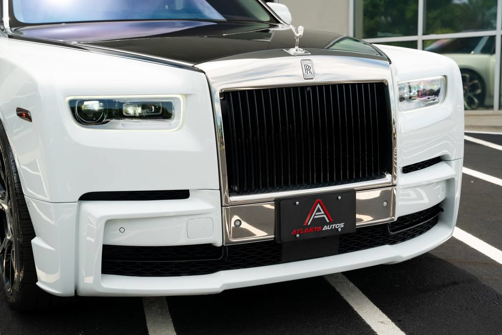 Used 2022 Rolls-Royce Phantom Sedan w/ The Phantom Package RWD image 5