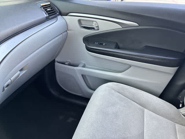 Used 2021 Honda Pilot EX image 31