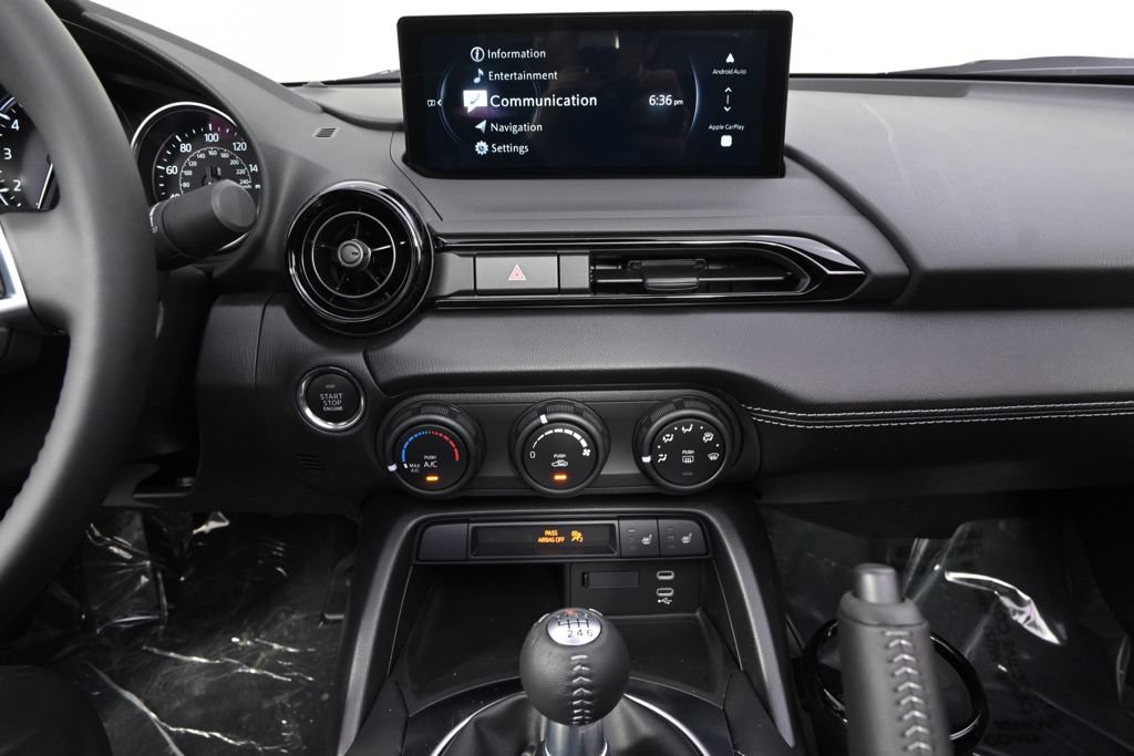 New 2026 MAZDA MX-5 Miata Club w/ Weather Package RWD image 27