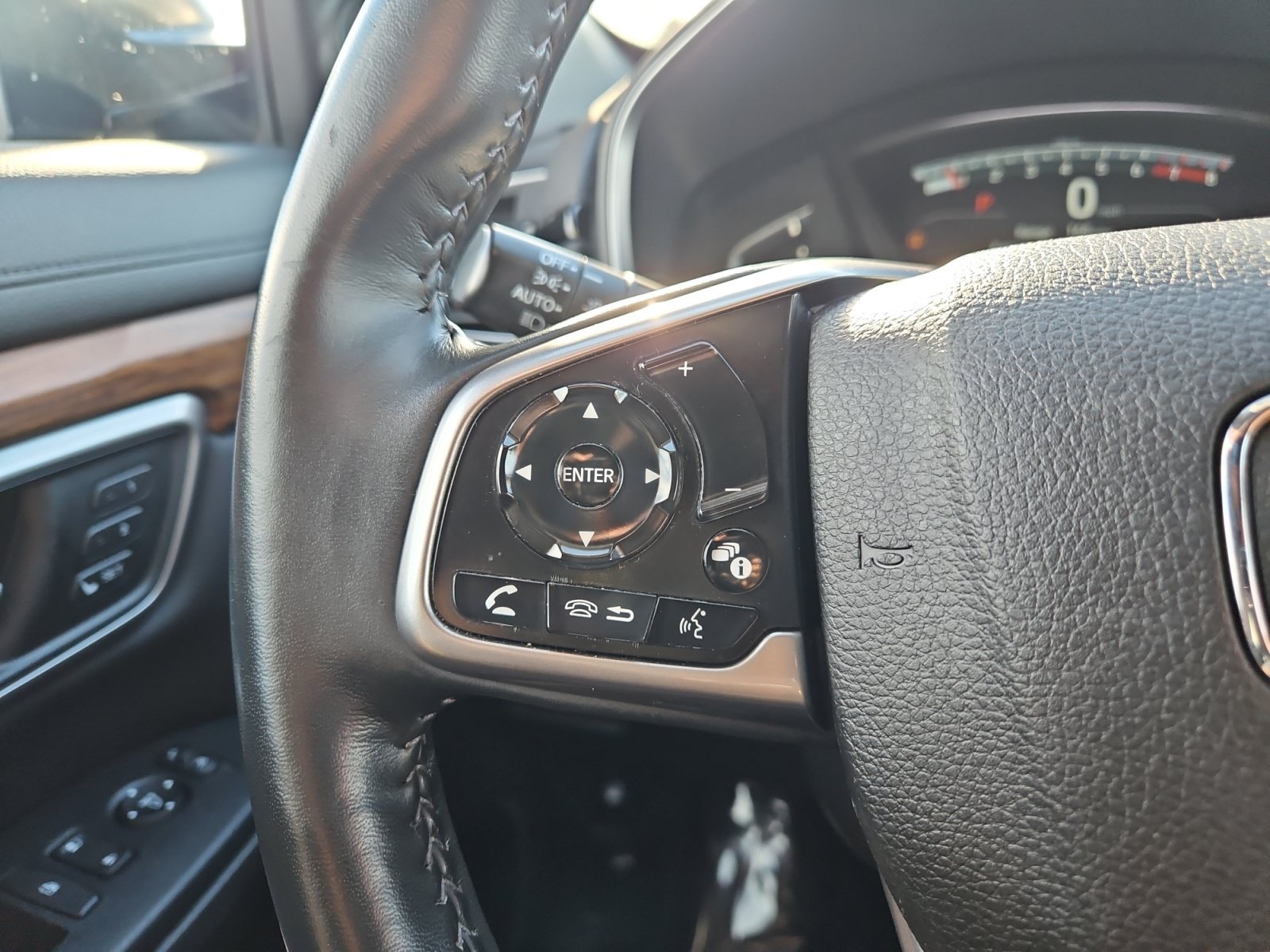 Used 2022 Honda CR-V Touring image 27