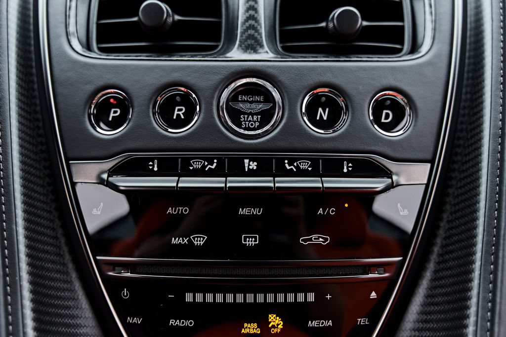 Used 2023 Aston Martin DBS Coupe RWD image 84