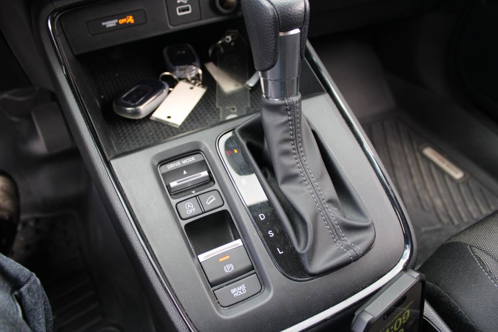Used 2024 Honda CR-V LX image 18