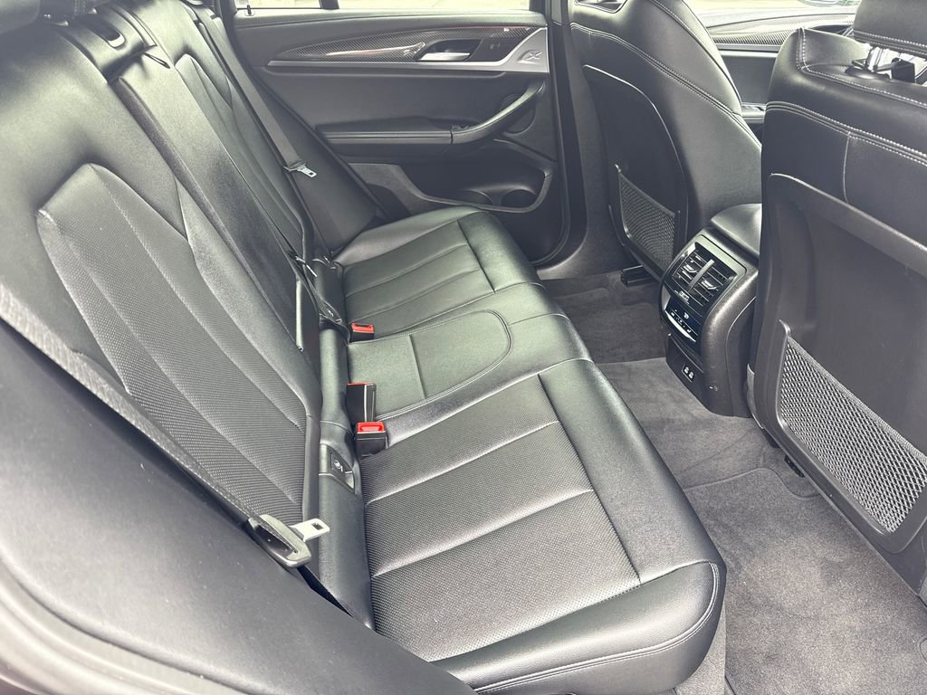 Certified 2024 BMW X4 M40i w/ Premium Package AWD/4WD image 16