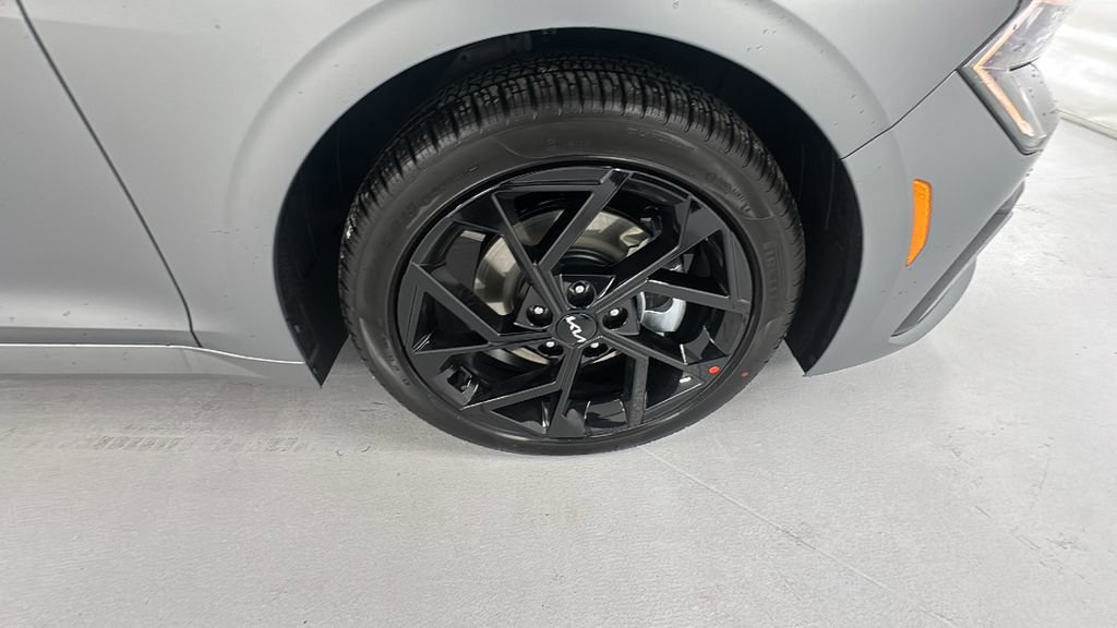 New 2026 Kia K5 GT-Line image 9