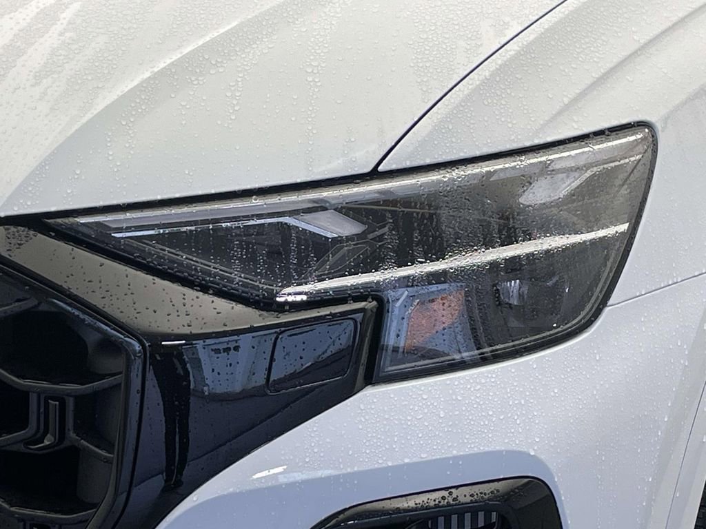 New 2026 Audi Q8 Premium Plus image 15