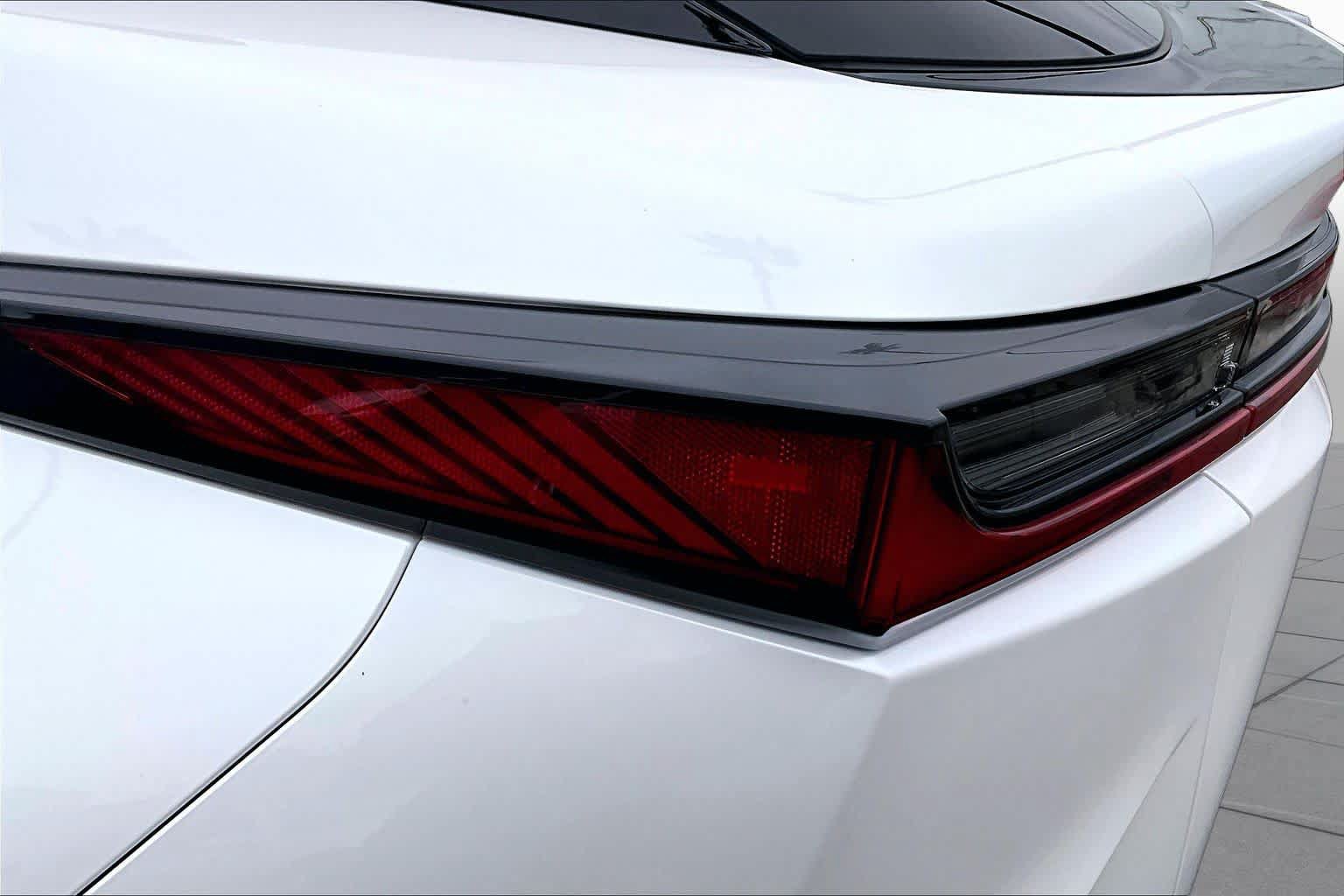 Used 2023 Lexus RZ 450e Premium w/ Accessory Package (Z1) AWD/4WD image 29