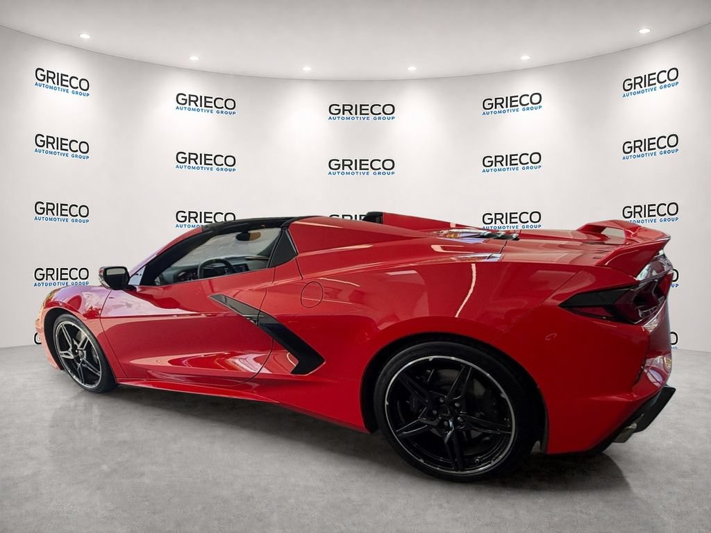 Used 2021 Chevrolet Corvette Stingray Premium Conv w/ Z51 Performance Package RWD image 5