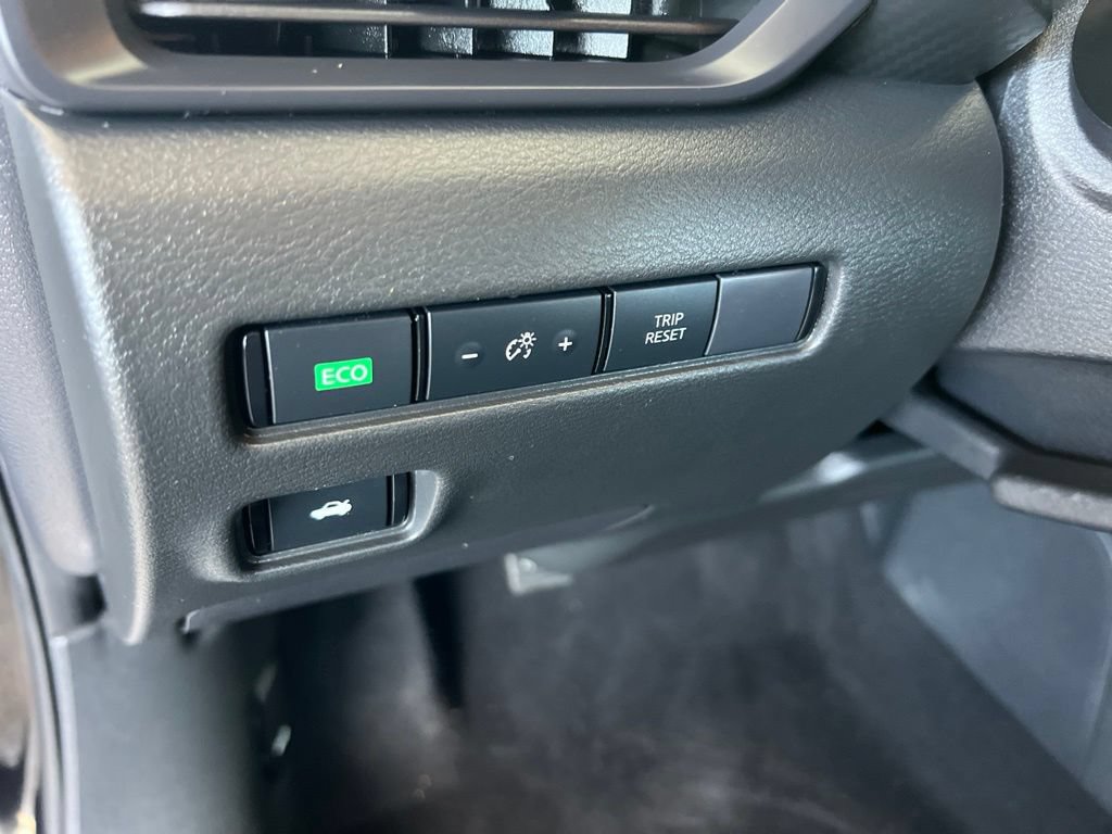 Certified 2023 Nissan Sentra S FWD image 47
