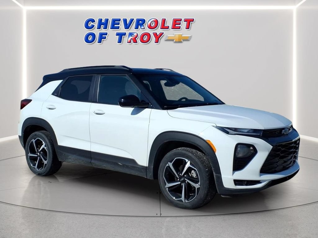 Used 2022 Chevrolet TrailBlazer RS w/ Sun and Liftgate Package