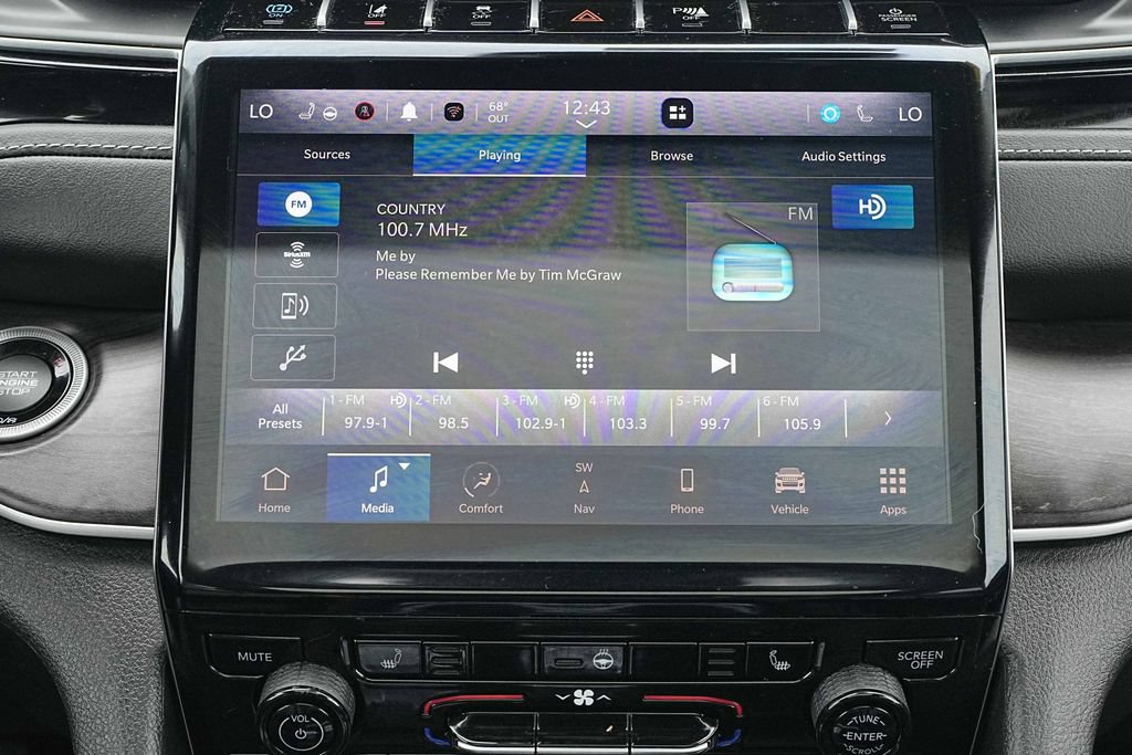 Used 2024 Jeep Grand Cherokee Limited 4xe AWD/4WD image 30