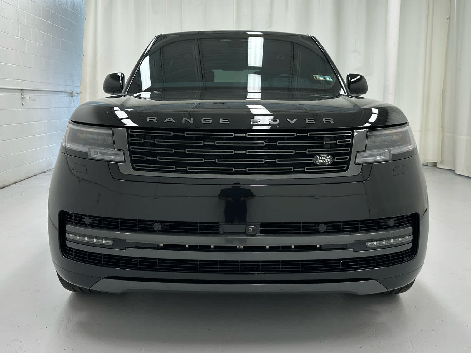 Used 2024 Land Rover Range Rover Long Wheelbase Autobiography AWD/4WD image 5