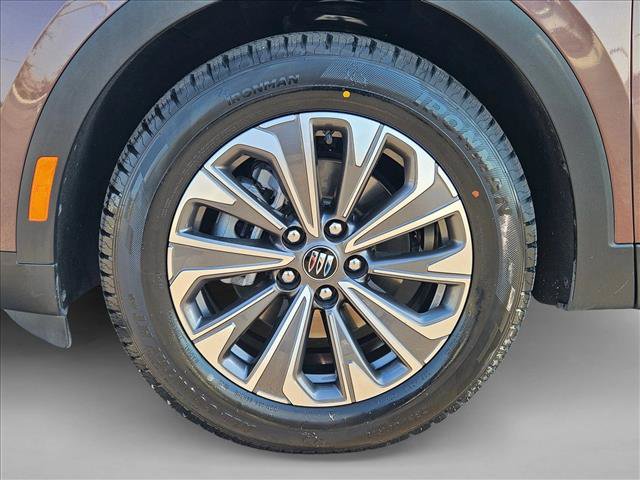 Used 2024 Buick Envision Preferred AWD/4WD image 23