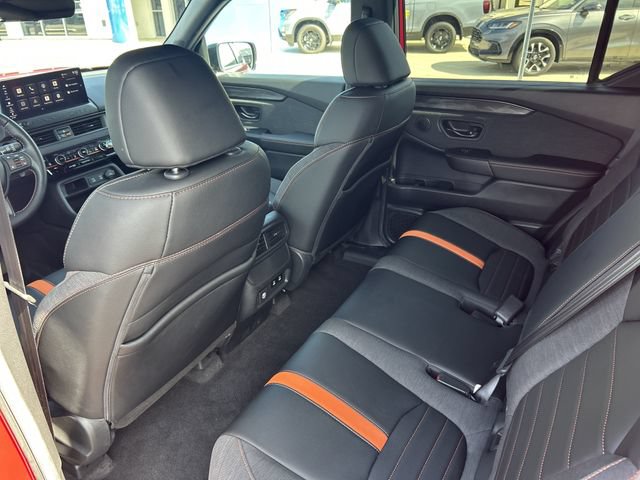 Certified 2026 Honda Passport TrailSport image 28