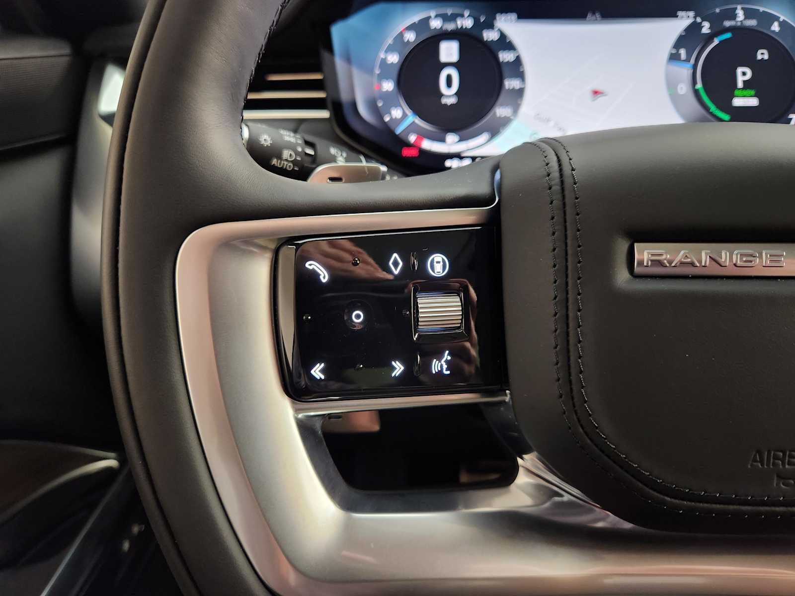 New 2026 Land Rover Range Rover SE AWD/4WD image 46