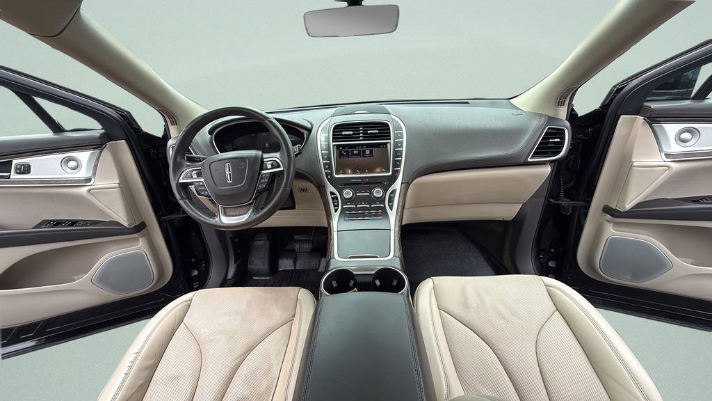 Used 2019 Lincoln Nautilus Reserve w/ Ultimate Package image 28