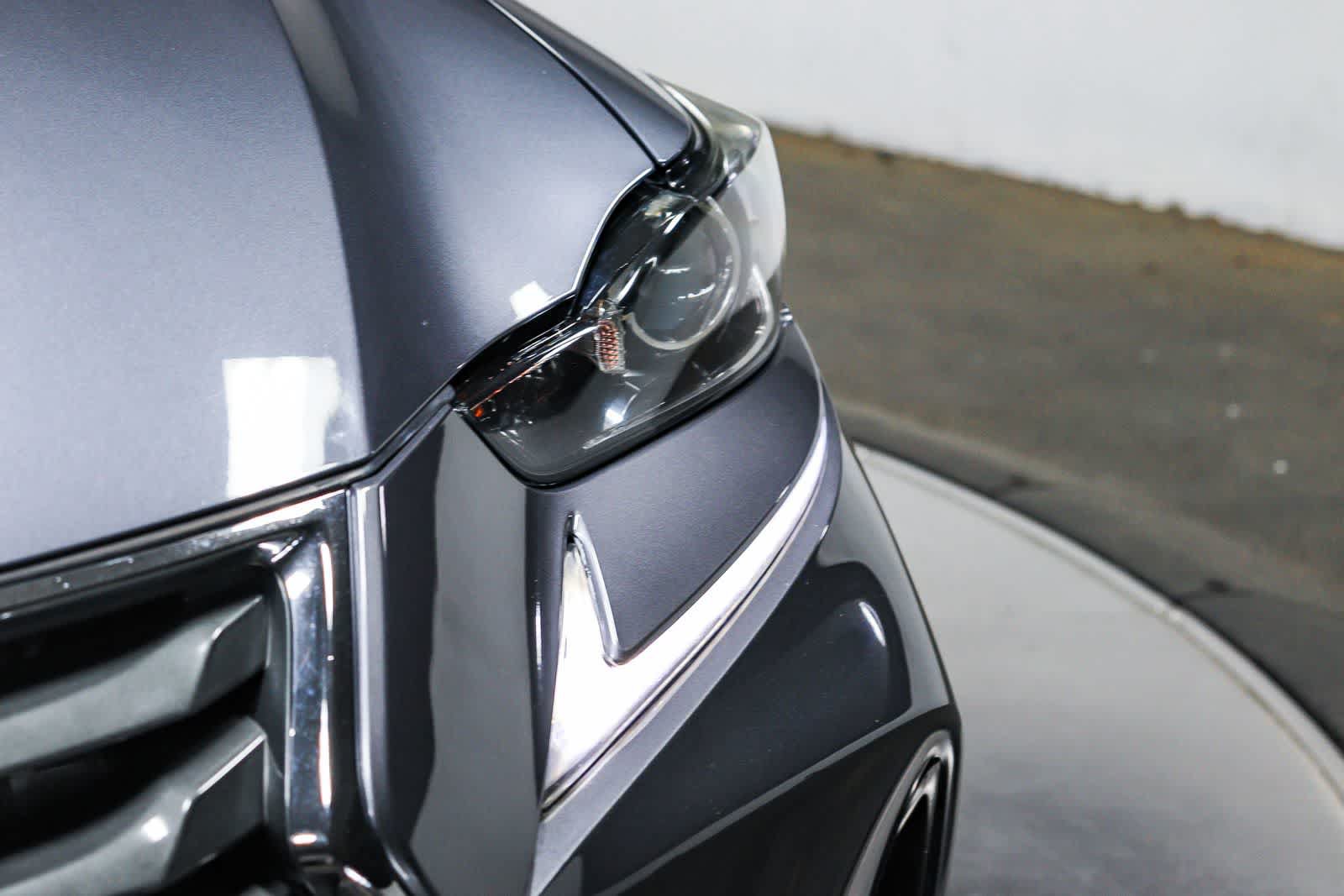 Used 2019 Lexus IS 300 w/ Accessory Package 2 RWD image 4