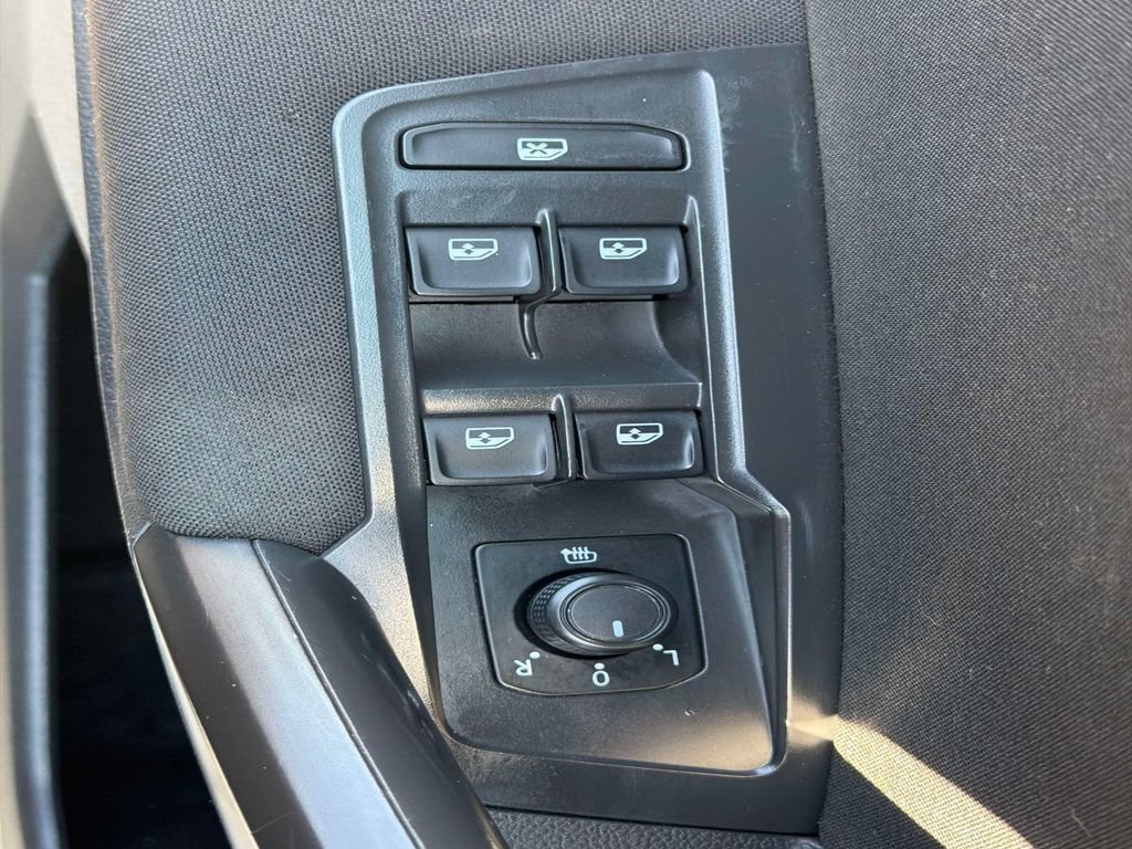 Used 2021 Volkswagen Tiguan S FWD image 19