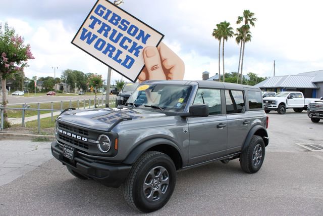 Used 2025 Ford Bronco Big Bend AWD/4WD image 1