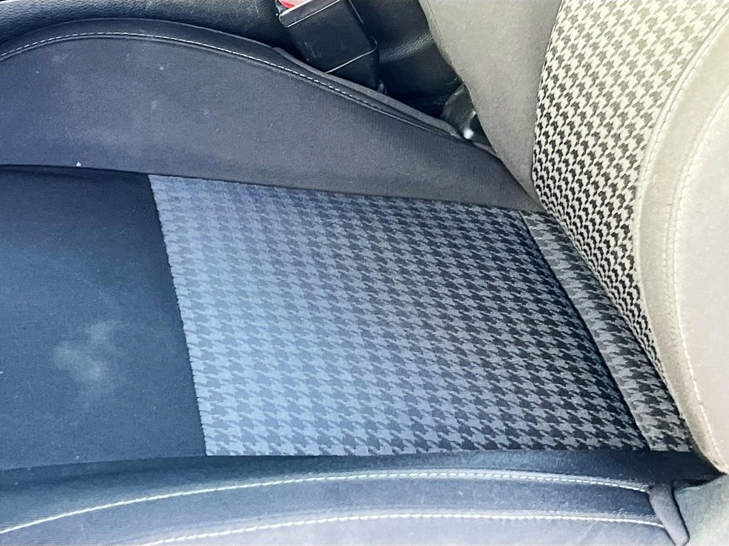 Used 2023 Dodge Challenger R/T RWD image 20