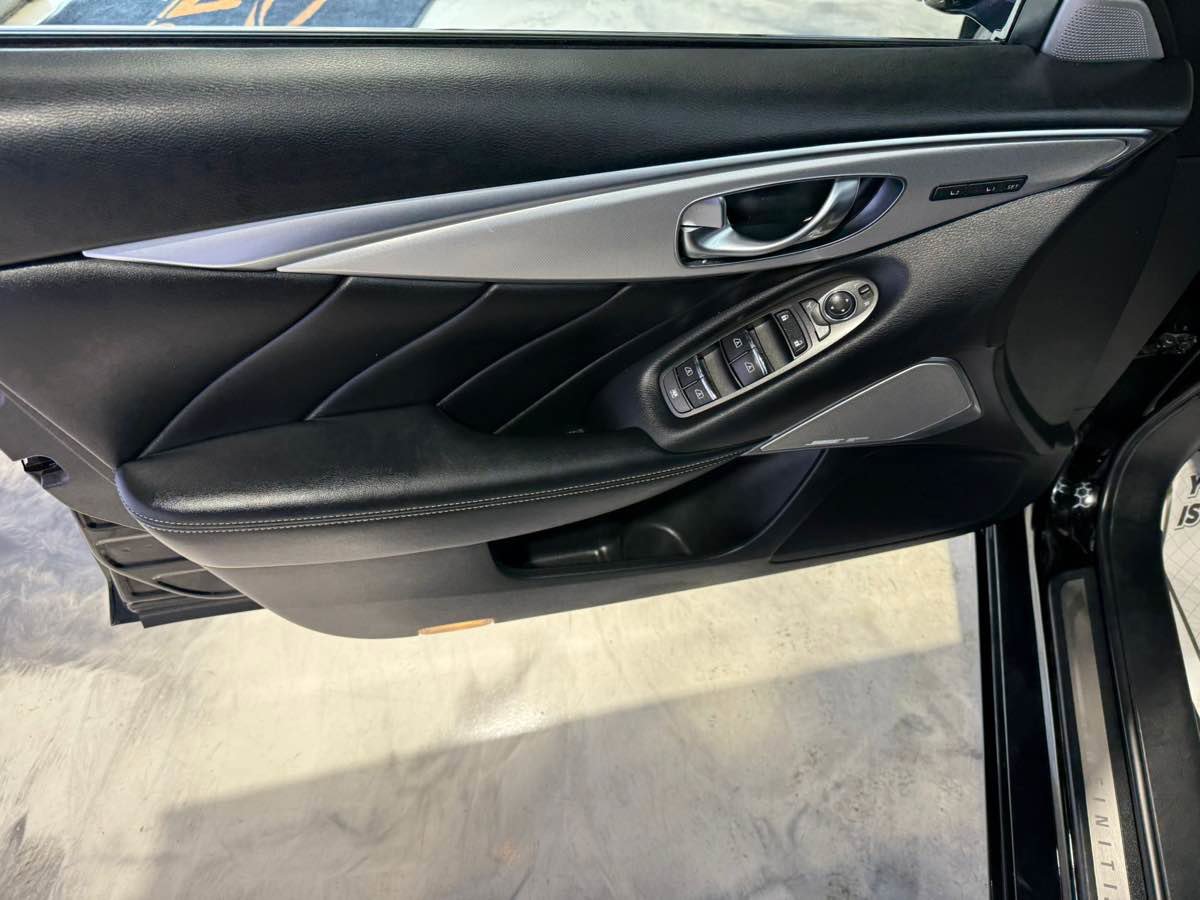 Used 2022 INFINITI Q50 Luxe w/ Cargo Package AWD/4WD image 32