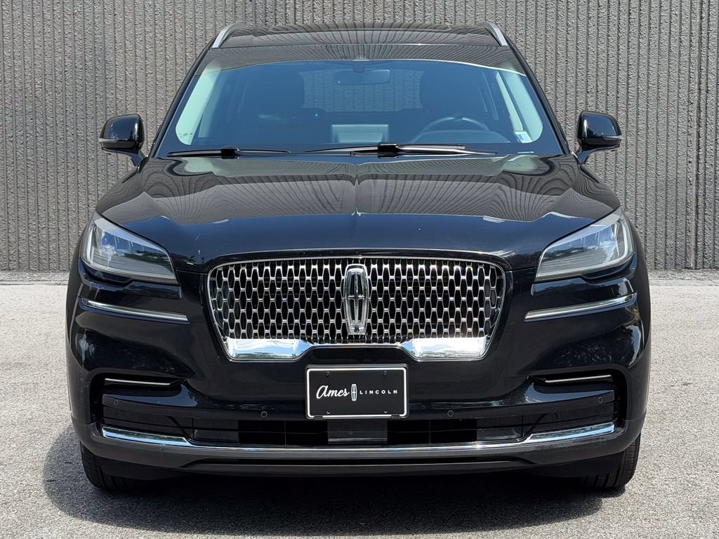 Used 2023 Lincoln Aviator Reserve w/ Elements Package Plus AWD/4WD image 3