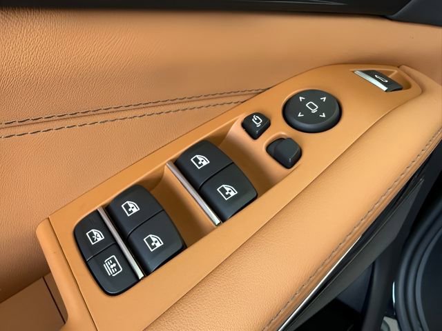 Used 2026 BMW X7 xDrive40i image 15