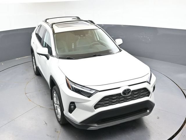 Used 2025 Toyota RAV4 Limited w/ Weather Package AWD/4WD image 43