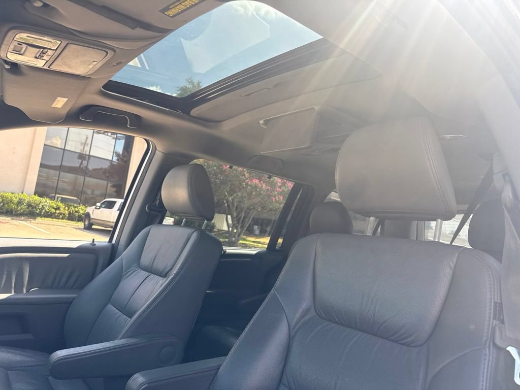 Used 2010 Honda Odyssey EX-L image 9