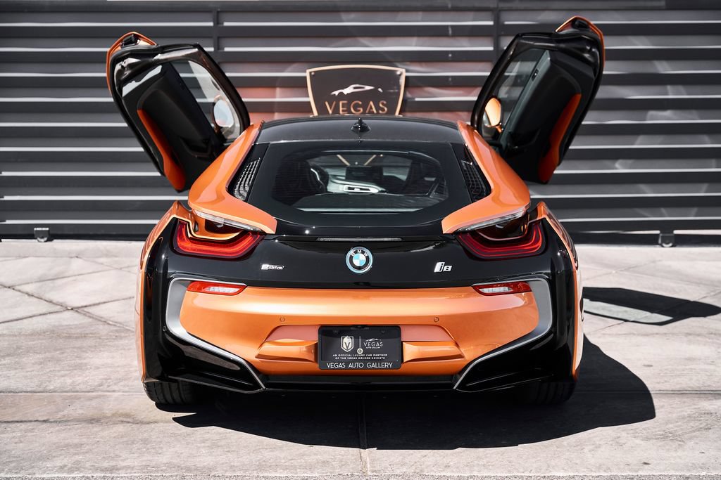 Used 2019 BMW i8 Coupe AWD/4WD image 22