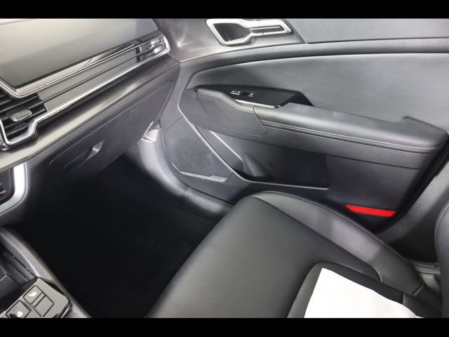 Used 2023 Kia Sportage EX image 20