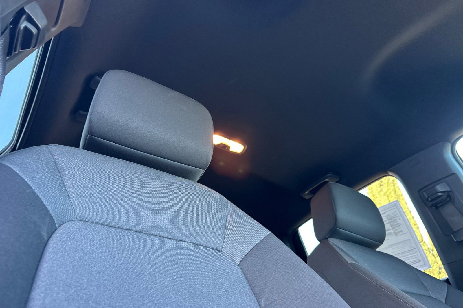 Used 2024 Chevrolet Colorado W/T image 16