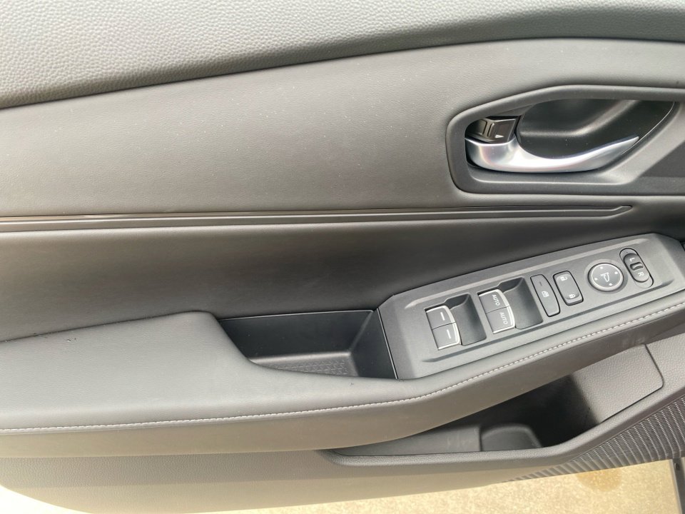 Certified 2025 Honda Accord Sport image 36