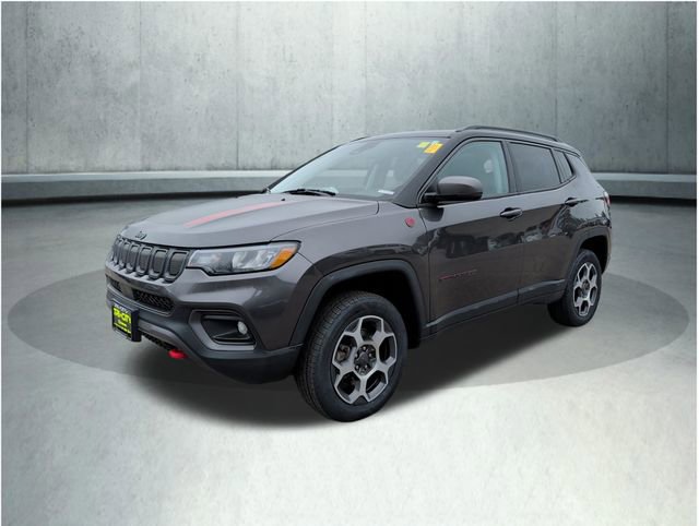 Used 2022 Jeep Compass Trailhawk w/ Sun and Sound Group AWD/4WD image 1