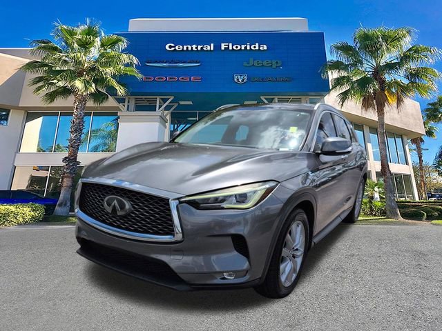 Used 2020 INFINITI QX50 Luxe w/ Navigation Package FWD image 8