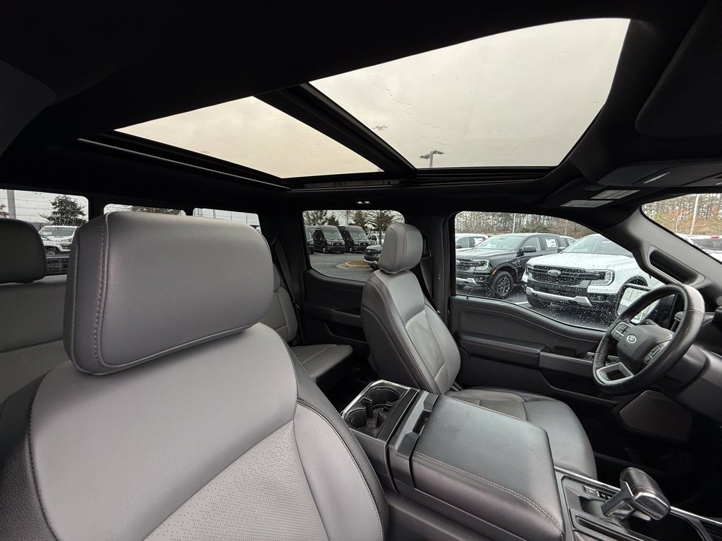 Used 2022 Ford F150 Lightning Lariat w/ Equipment Group 511A High image 31