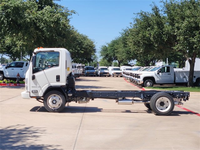 New 2025 Chevrolet Low Cab Forward 5500XG RWD image 10