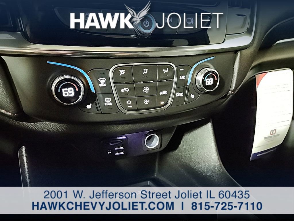 Used 2023 Chevrolet Traverse RS AWD/4WD image 21