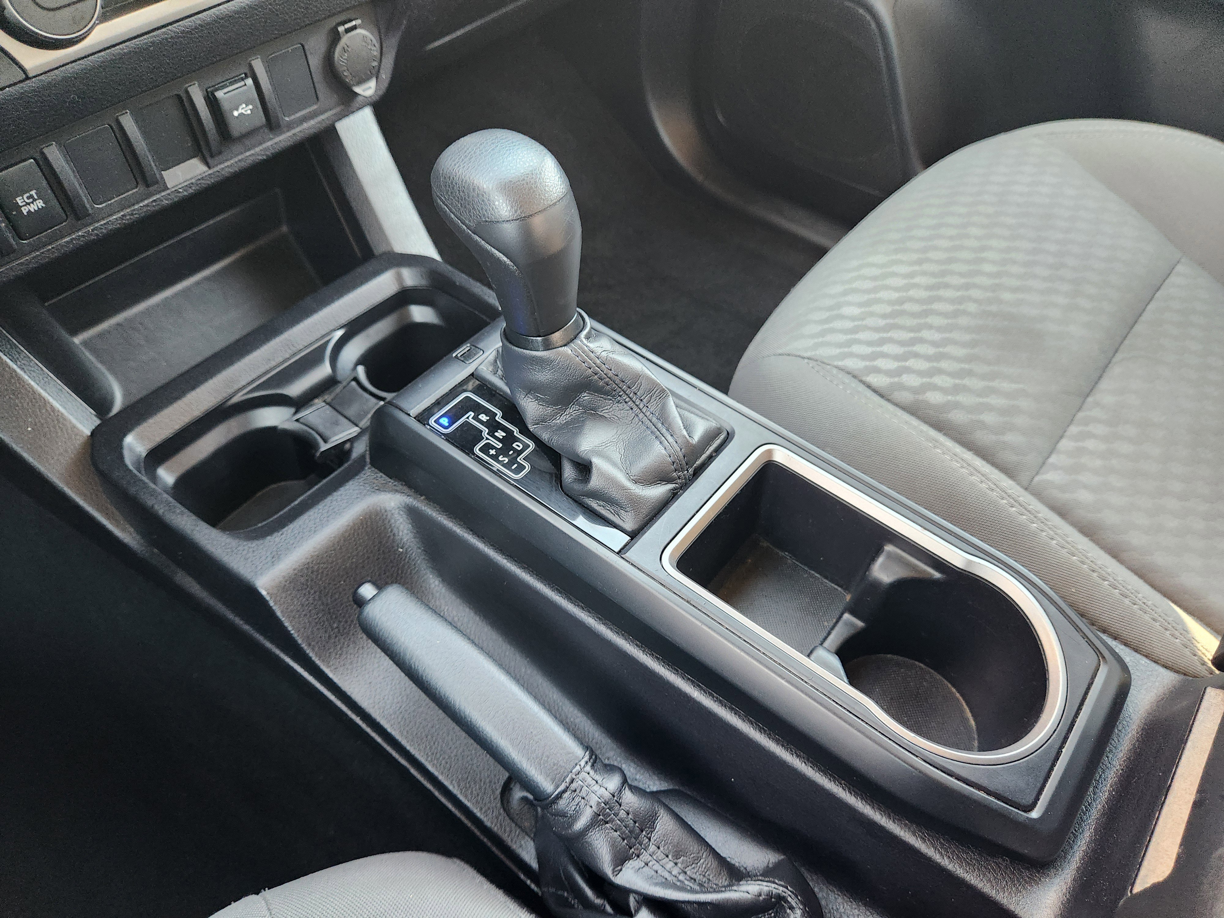 Used 2021 Toyota Tacoma SR image 26