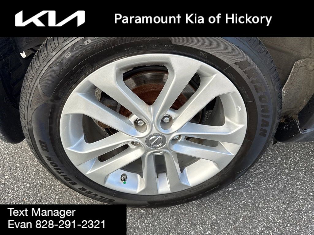 Used 2014 Nissan Juke S image 9