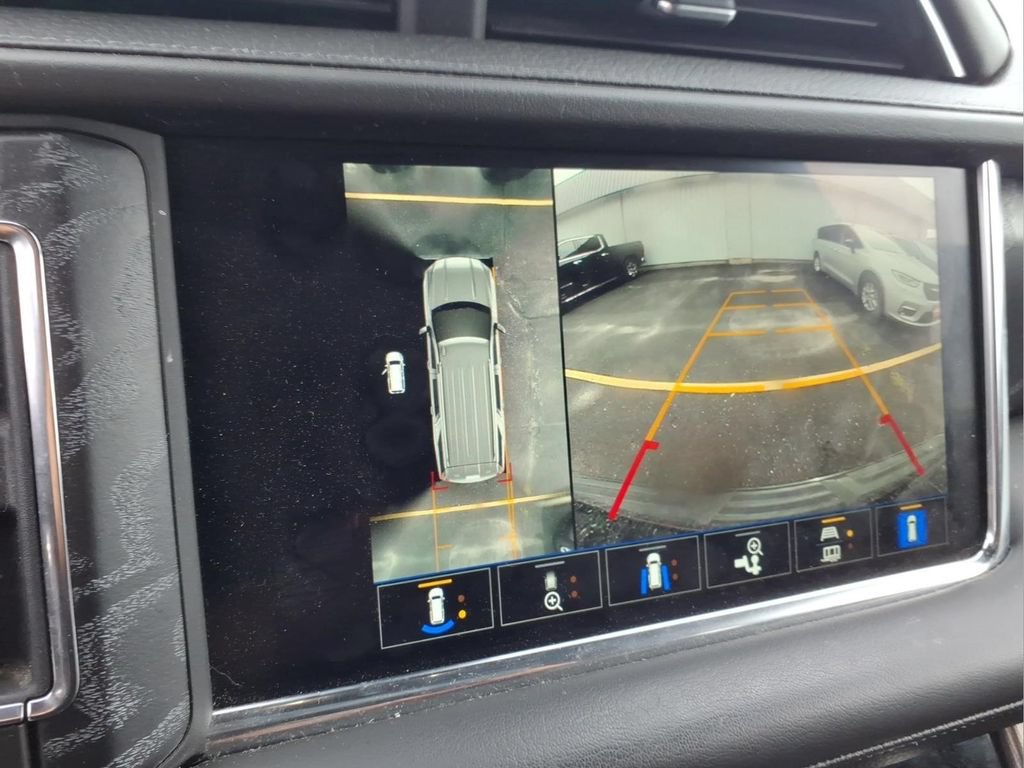 Used 2023 GMC Yukon Denali w/ Max Trailering Package AWD/4WD image 10