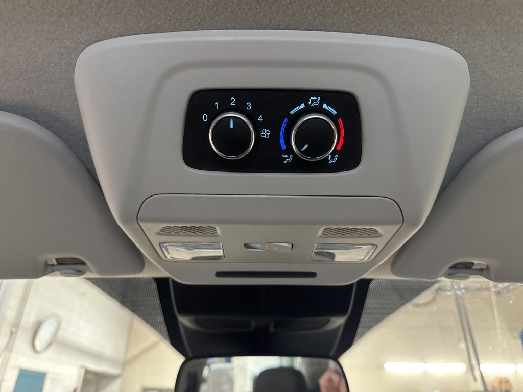 Used 2024 Ford Transit 350 XLT image 23