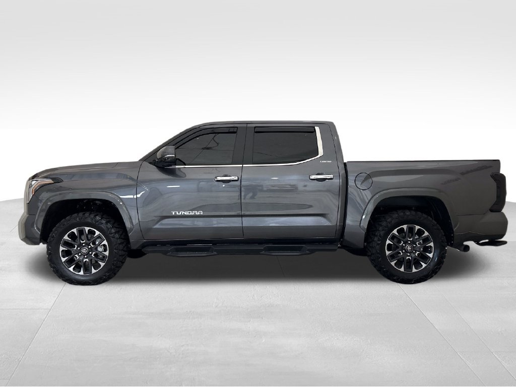 Used 2026 Toyota Tundra Limited AWD/4WD image 2