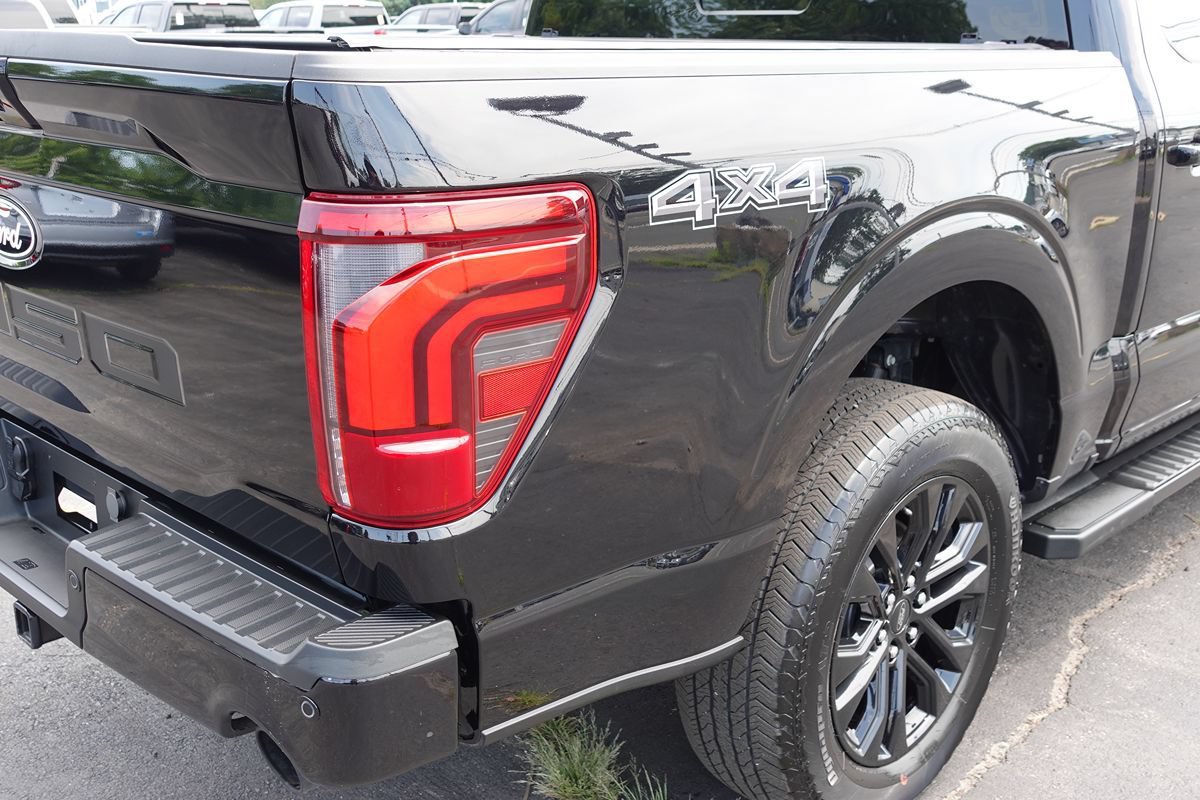 Used 2024 Ford F150 Lariat w/ Equipment Group 502A High AWD/4WD image 12