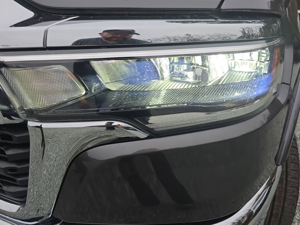 New 2026 RAM 1500 4x4 Crew Cab image 31