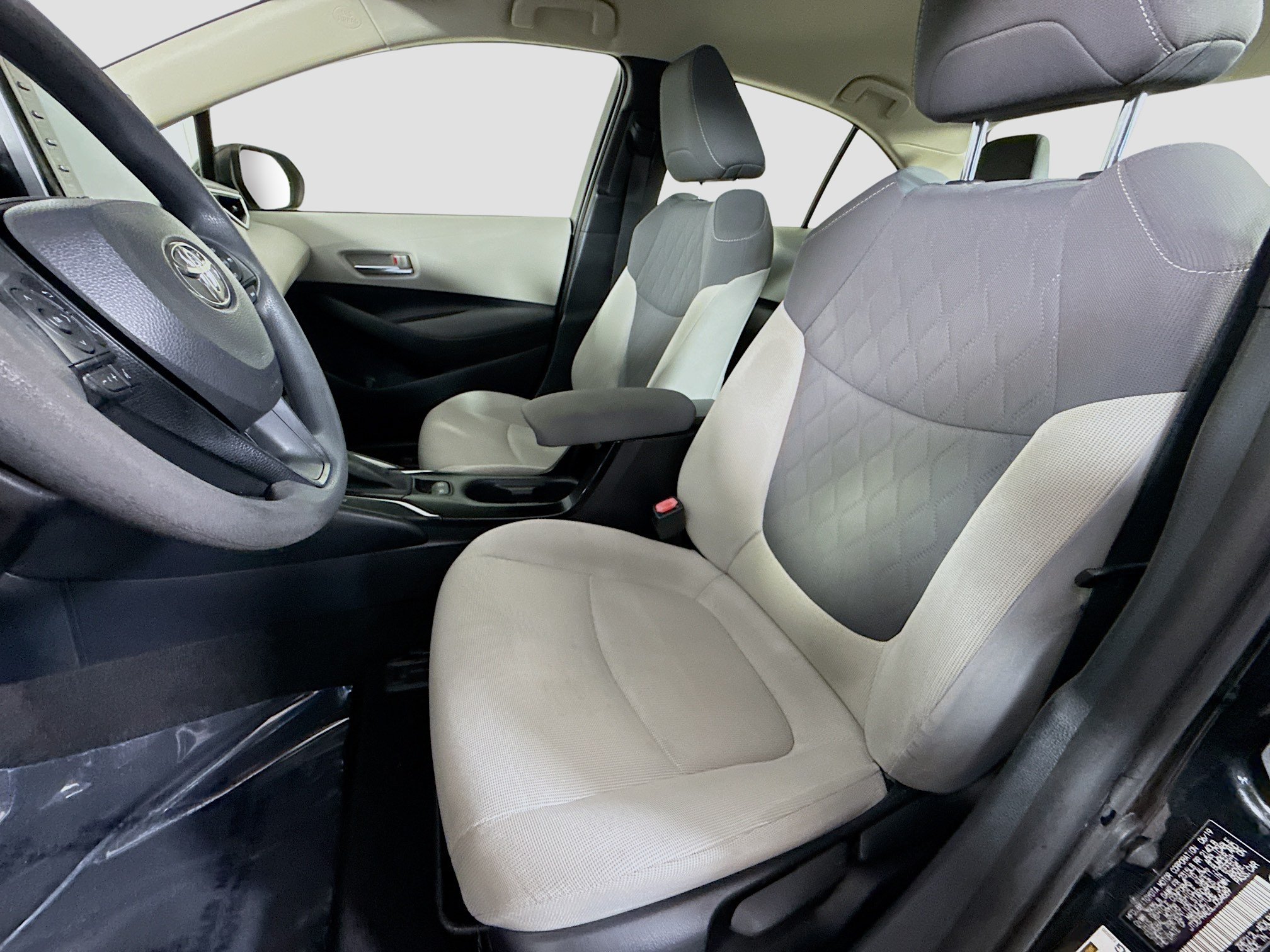 Used 2020 Toyota Corolla LE FWD image 22