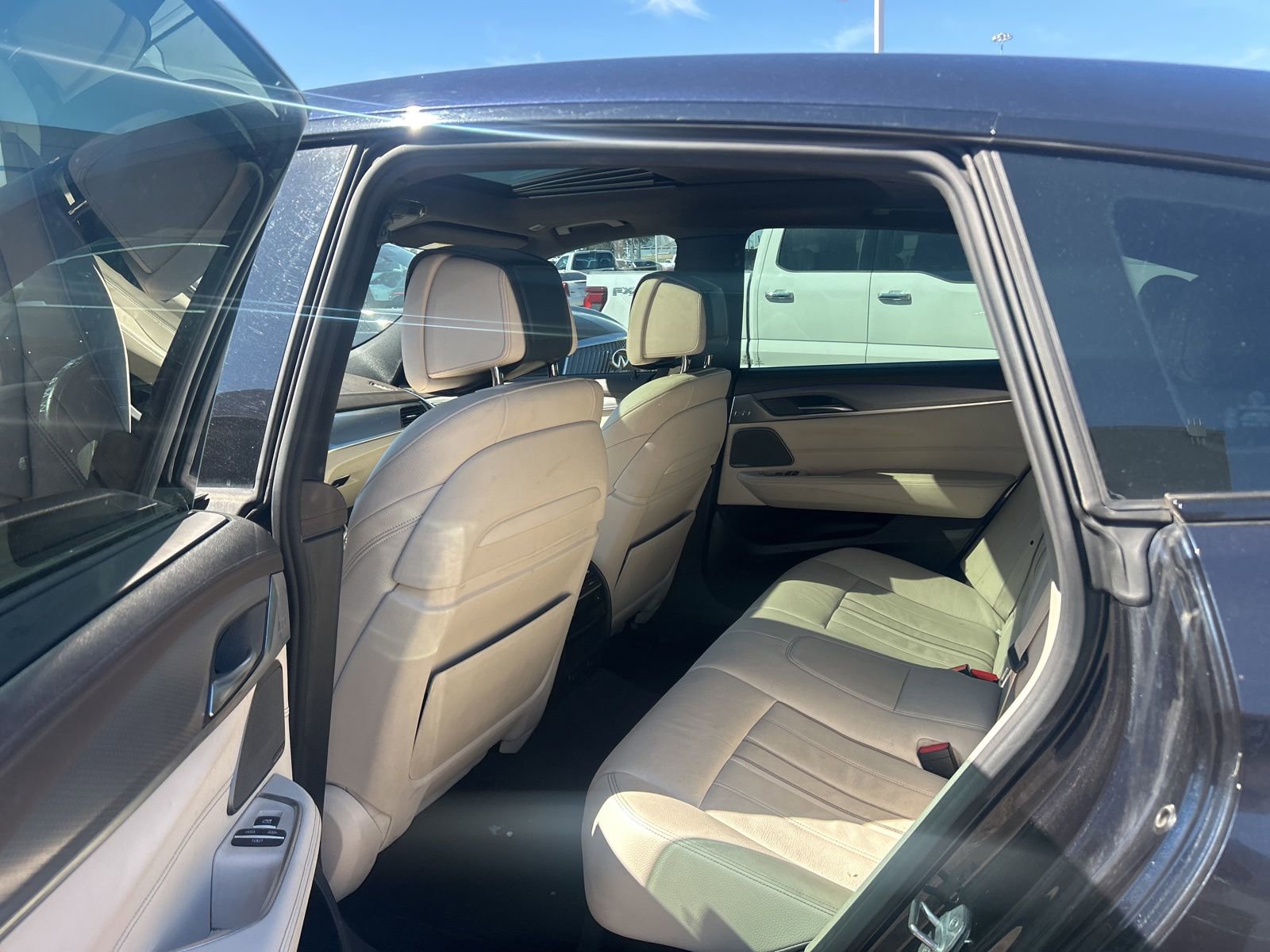 Used 2018 BMW 640i Gran Turismo xDrive image 28